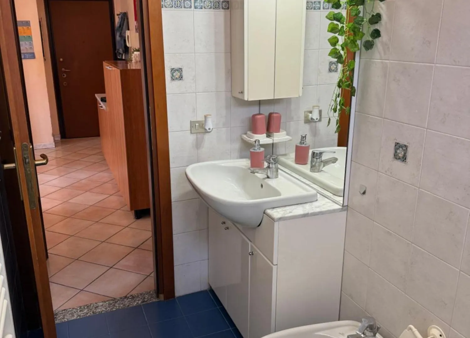 Апартаменты House Near Milano Колоньо-Монцезе Италия